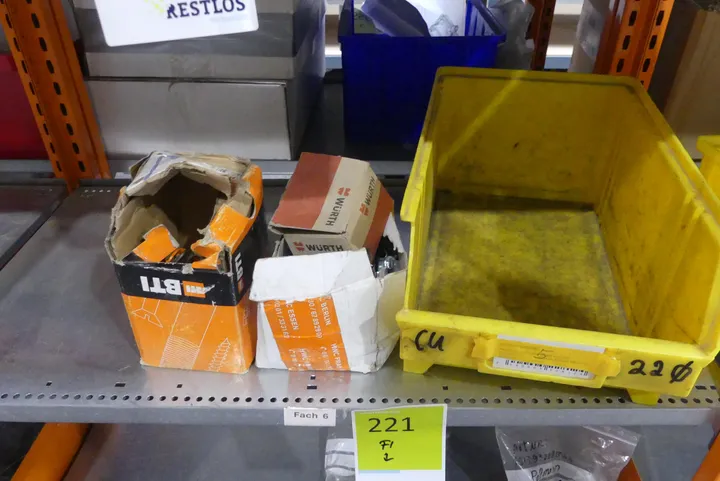 Konvolut Befestigungsmaterial, divers Umfang: Fachinhalt